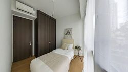 Oxley Tower (D1), Office #531616571
